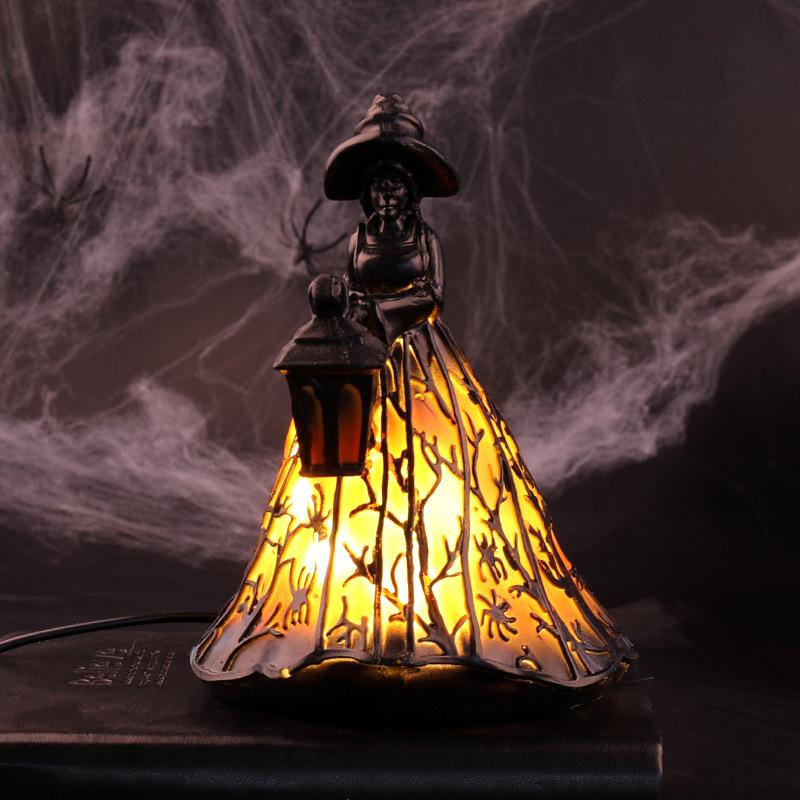 Gothic-Stil Halloween-Hexenlampe Harz-Handwerk leuchtende Ornamente Feiertagsdekoration Heim-Atmosphäre