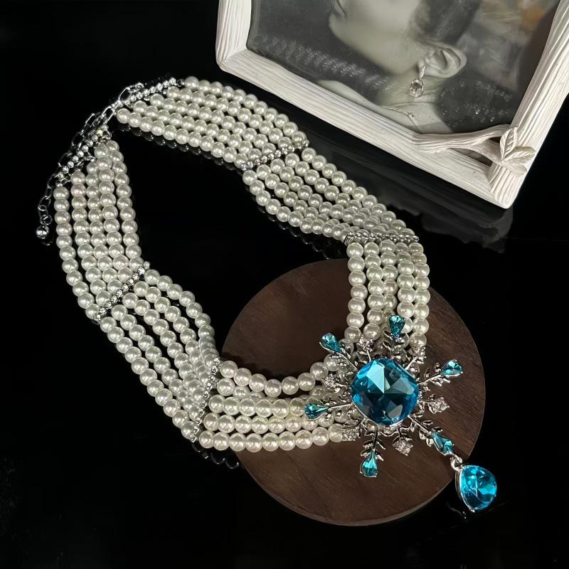 French Retro Multi-layer Pearl Necklace: Elegant Long Light Luxury Accessory