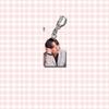 7pz Portachiavi a Tema Tuta Bianca BTS, Ciondoli a Tema Membro, Charms di Supporto Merchandising Celebrità, Charms per Zaino per Fan.