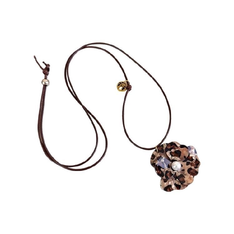 Comfortable Clavicle Chain Lightweight Flower Pendant Necklace Brown Leopard Print Fashion Neck Decoration
