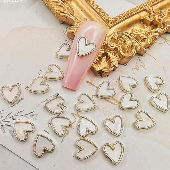 Yousheng 20Pcs Nail Ornaments Sparkling Creative Shape Mirror Texture Stunning Visual Effect Wide Application Show Unique Charm Alloy Love Heart Metal