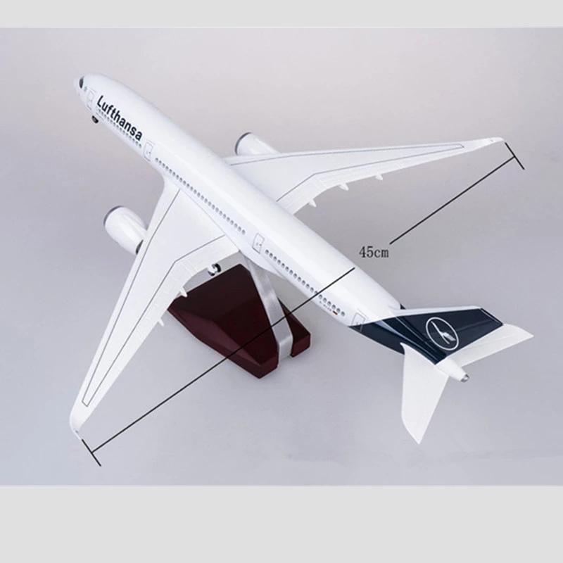 Airplane Airbus A350 Lufthansa Airline Model 1/142 Scale 47CM W LED Light & Wheel Diecast Resin Plane Decoration Ornaments