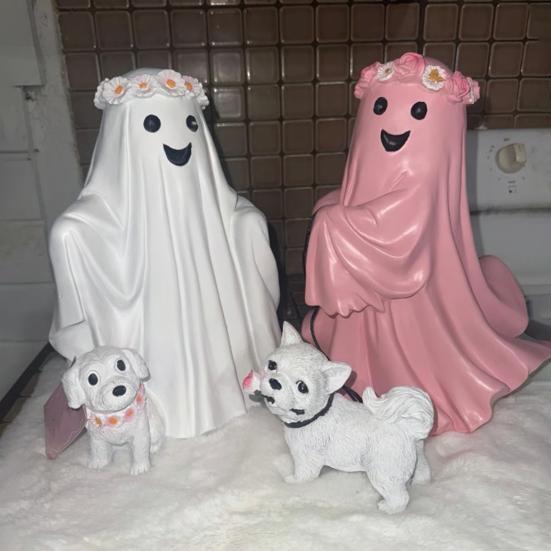 Ghost Dog Statue Halloween Spooky Resin Figurine Ghost Walking Dog Sculpture Garden