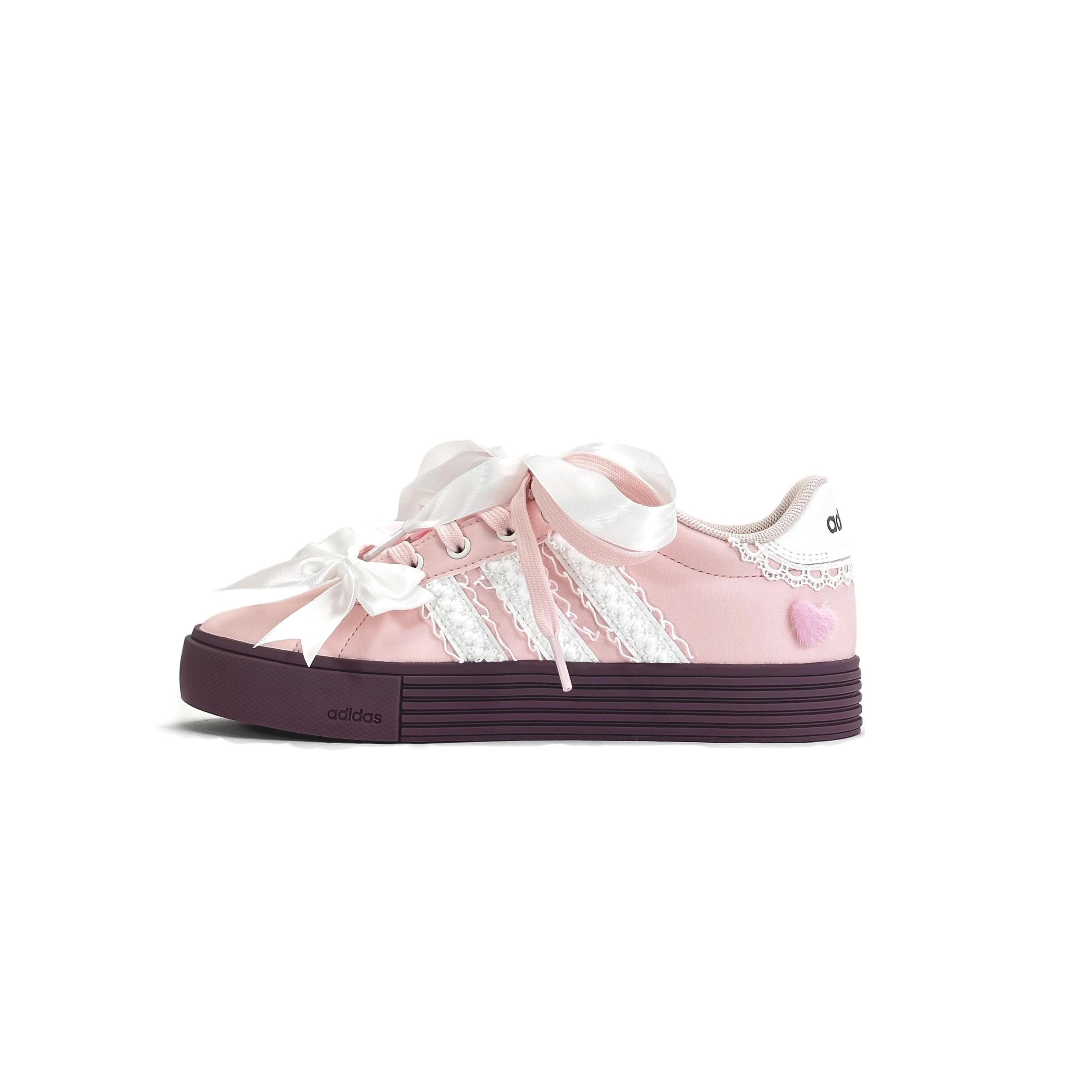 Adidas Daily 4.0 Low top Skateboard Shoes Unisex White Pink JR0080(Team1077-) 38⅔