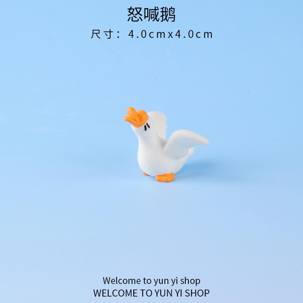 Miniature Goose Figurine Garden Decoration Small Animal Model DIY Accessory for Car Desk Ornament Micro Landscape Creative Craft