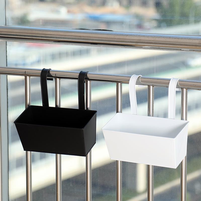 Cross-Shaped Hanging Iron Flower Pot for Indoor/Outdoor Garden Fence Decoration