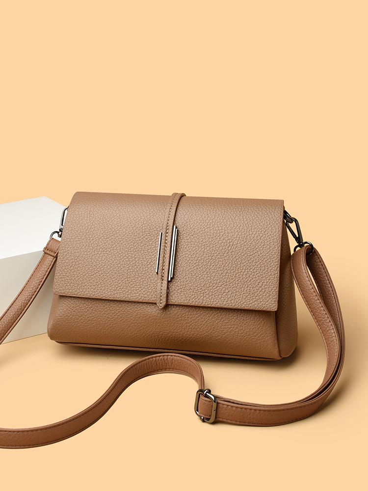 Wielofunkcyjna damska mała kwadratowa torba crossbody w stylu koreańskim na wiosnę 2025 o dużej pojemności