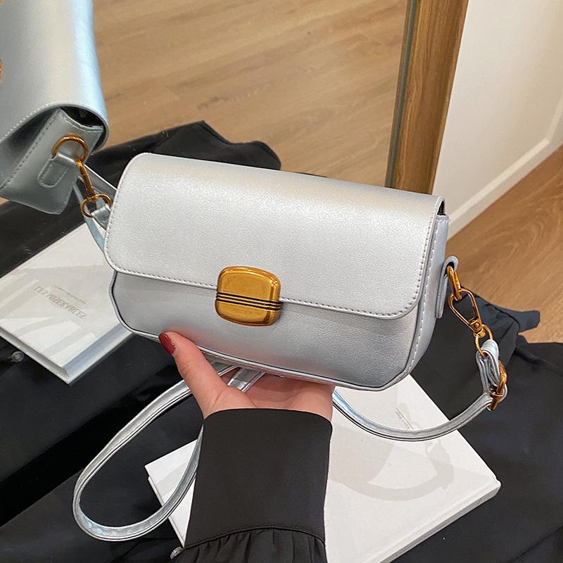 Fashion Bag Women's High Sense 2025 Early Spring New Simple Retro Casual Shoulder Bag Casual Messenger Small Square Bag