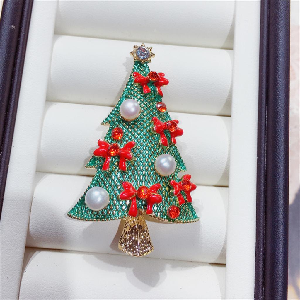 Rinhoo Green Enamel Christmas Tree Brooches For Women Vintage Colorful Rhinestone Xmas Tree Pins Fashion New Year Party Jewelry
