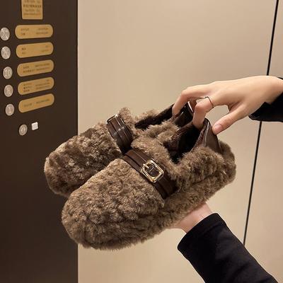 Hiver 2025 chaussures Doudou paresseuses gardent au chaud et décontractées, chaussures moelleuses à double usage pour femmes nouvelles chaussures en coton à une pédale avec semelles épaisses en velours