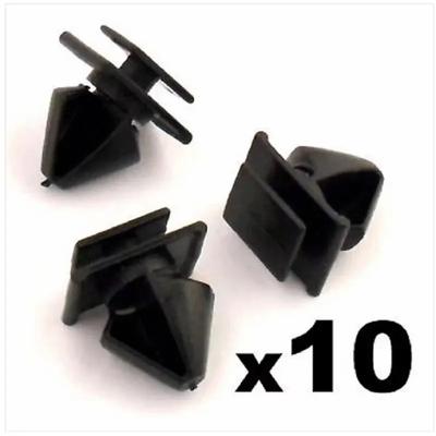 Autoaccessoires – Auto clips en pluggen
