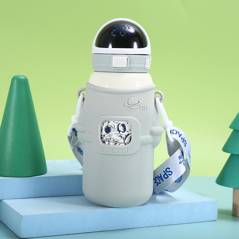 

Cartoon Smart Temperature Display Thermos Cup Student Silicone Cover Portable Water Cup 316 Stainless Steel Children S Learning Drinking Straw Cup 500ml светло-зеленый