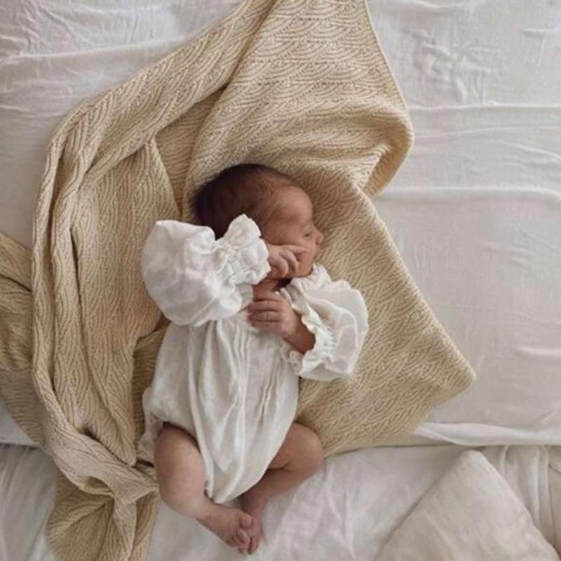 European & American Long-Sleeve Linen Jumpsuit for Baby Girls - Solid Color Climbing Romper