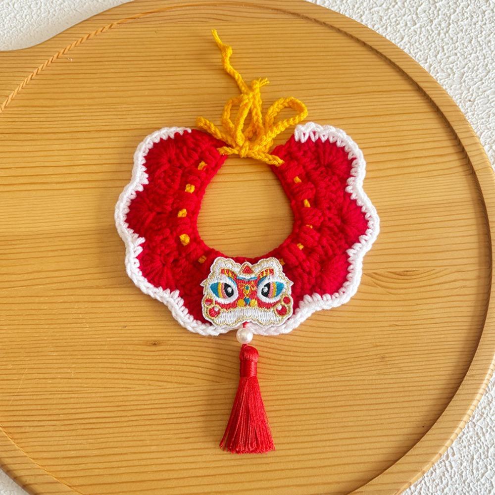 Handmade Cat Dog Scarves Lightweight Chinese Style New Year Cat Bow Tie Embroidery Pattern Red Tassels Knitted Pet Collar