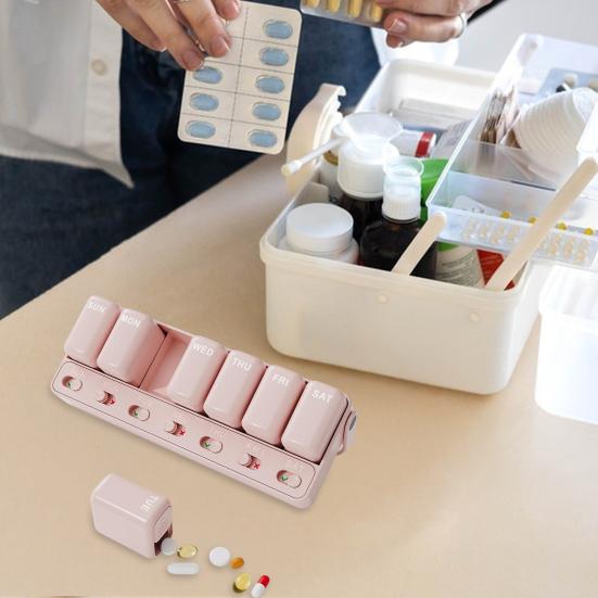Weekly Pill Organizer Leakproof Large Capacity Multipurpose Compact Portable 7-Day Travel Pill Case Daily Medicine Organizer