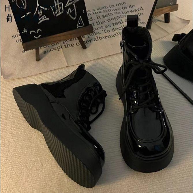 Niche design sense solid color simple small leather shoes 0000 autumn new versatile thick sole heightening lace-up single shoes women