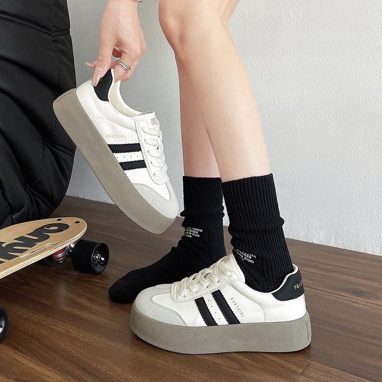 Spring and Autumn Thick Soled De Training White Shoes Women's Shoes Fall Hundred Sports Board Shoes