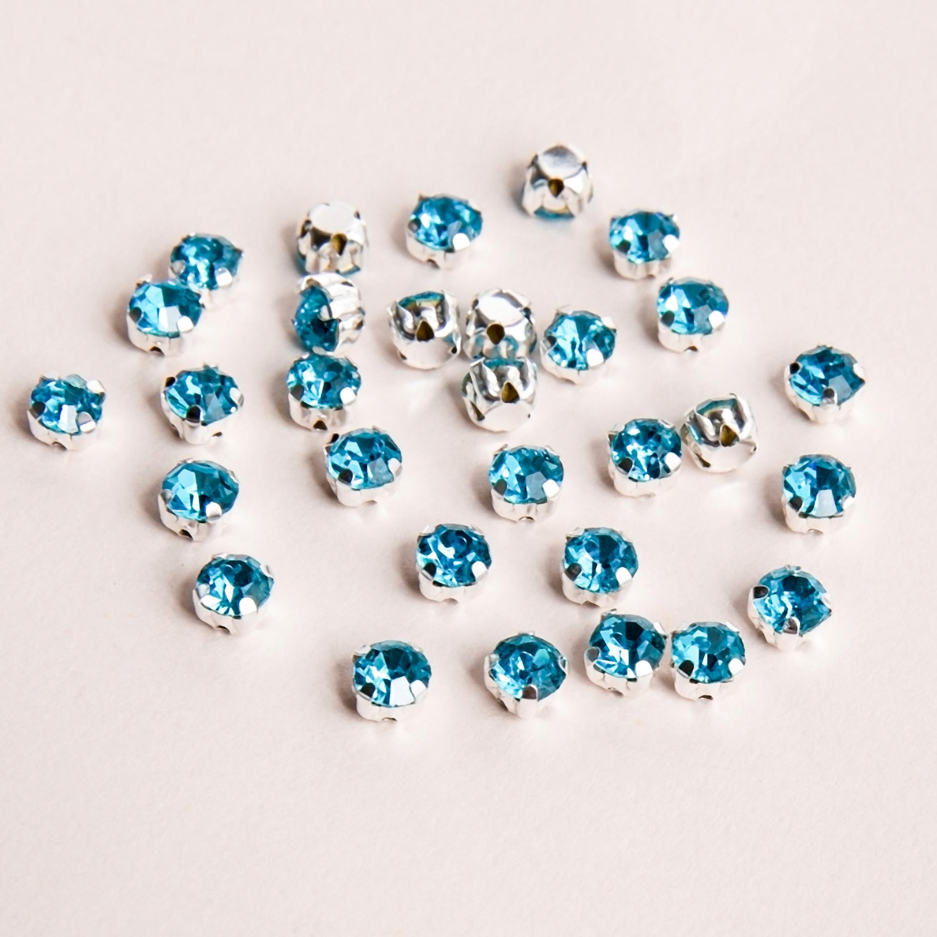 

Weichen Solid Silver Bottom Single Claw Rhinestone Перфорированный Ручной Сшитый Дрель Утолщенный Дно Поддержка Багаж Одежда Свадебные Аксессуары 8mm [288 pcs/bag] озеро синий