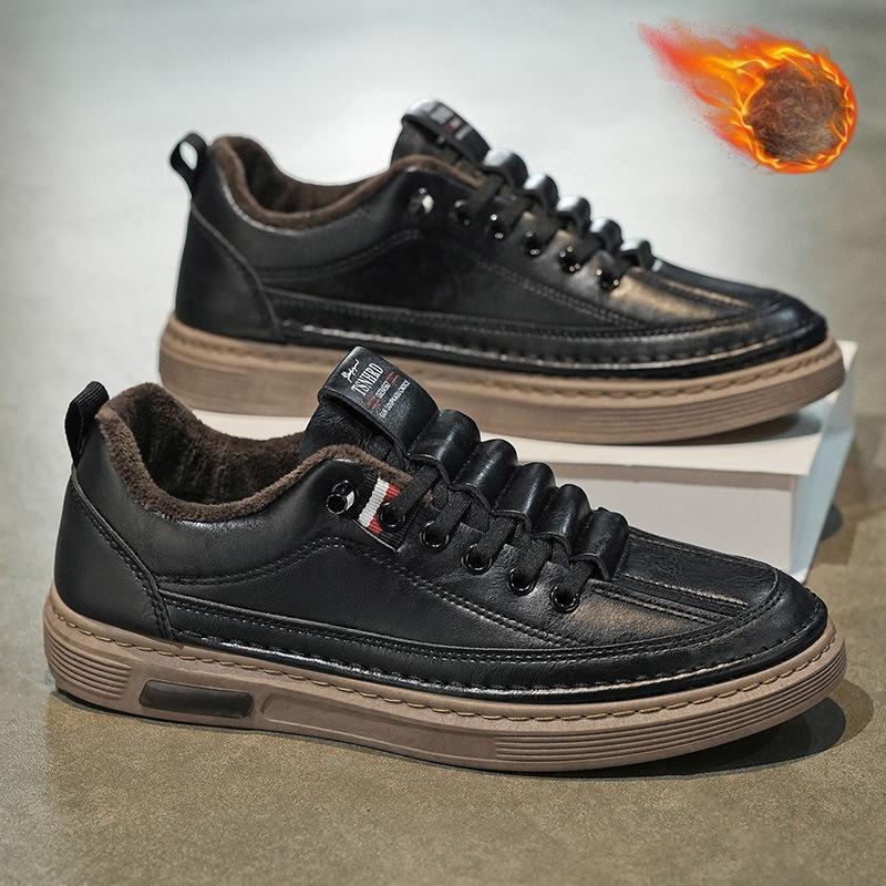 

New Men s Casual Shoes - Soft Leather Sole Sports Small-sized Niche Anti-slip Sneakers 44