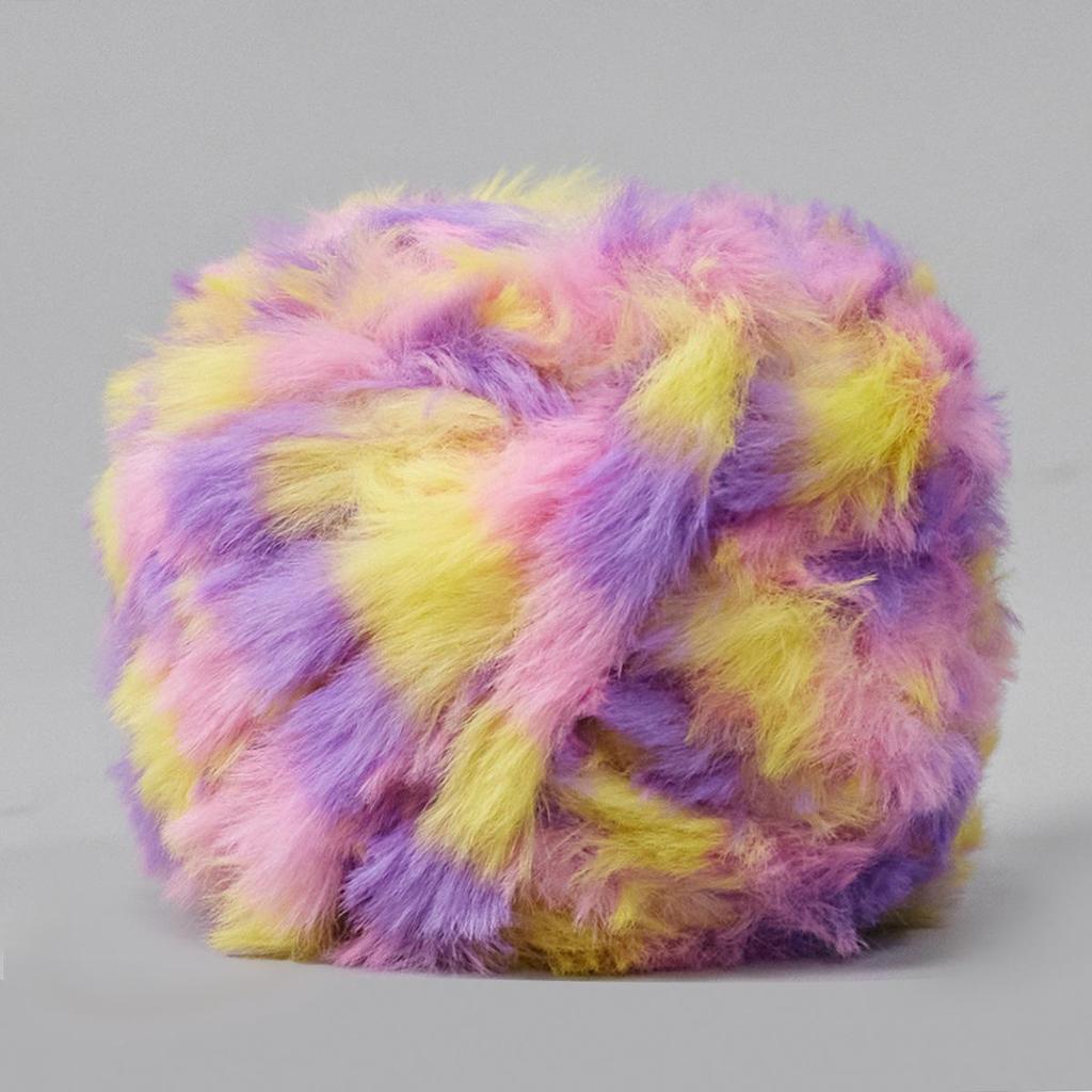 Gradient Dyed Faux Fur Hand-Spun Mink Velvet Yarn – Perfect for DIY Chunky Scarves and Hats