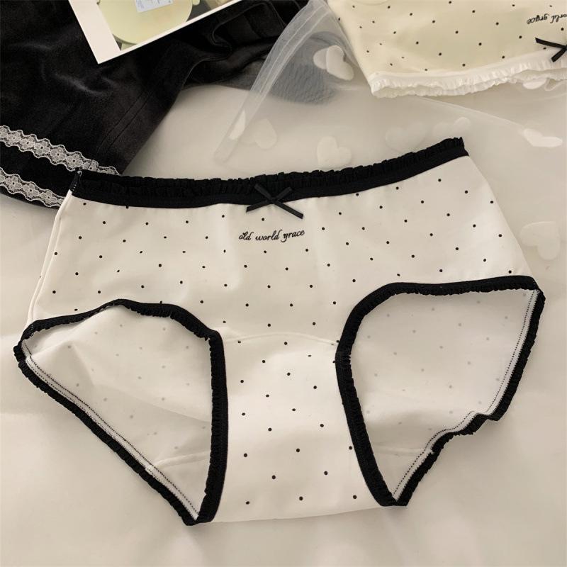 

Breathable Retro Polka Dot Women s Mid-Waist Cotton Panties with Antibacterial Extended Crotch. M: 80-100 jin