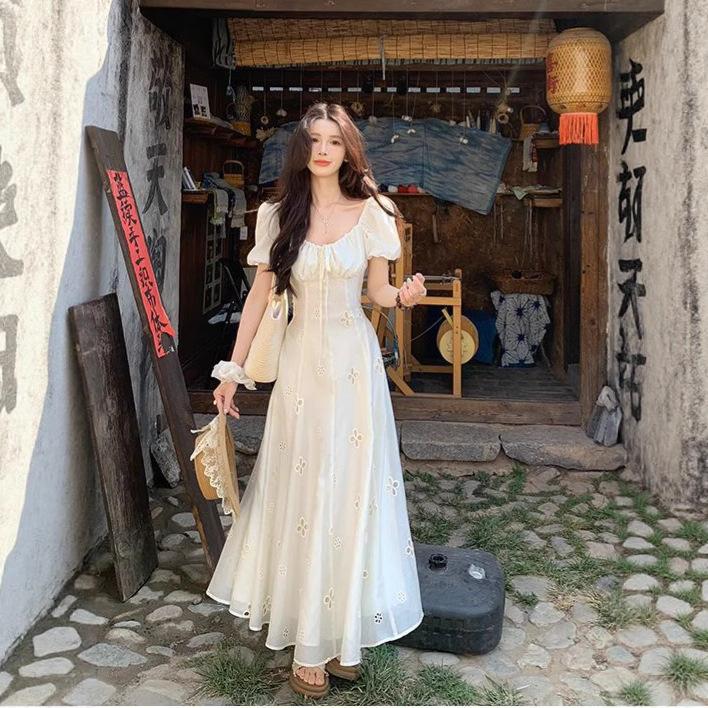 Gentle wind bubble sleeve strap square neck dress children embroidery hollow design French temperament long dress summer