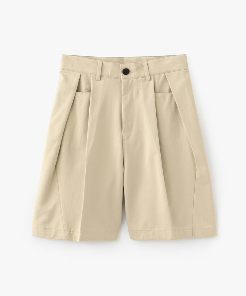 Kofwi Cleve Multi-Tuck Shorts Beige