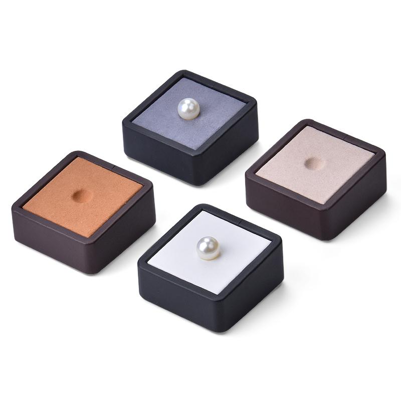 4pcs Exquisite Leather Bare Stone Display Plate Pearl Cultural Play Naked Diamond Display Stand Gemstone Display Ornaments