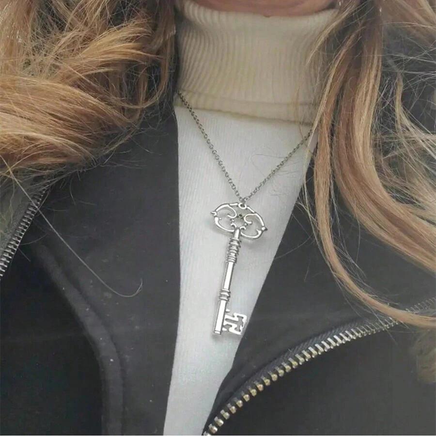 Colier cu pandantiv cheie în stil minimalist, la modă și minimalist, accesorii bijuterii pentru purtare zilnică