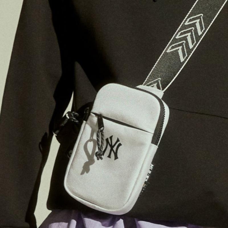 New MLB Polyester Shoulder Bag, Crossbody Bag Mini Unisex White 32BGDZ111-50W