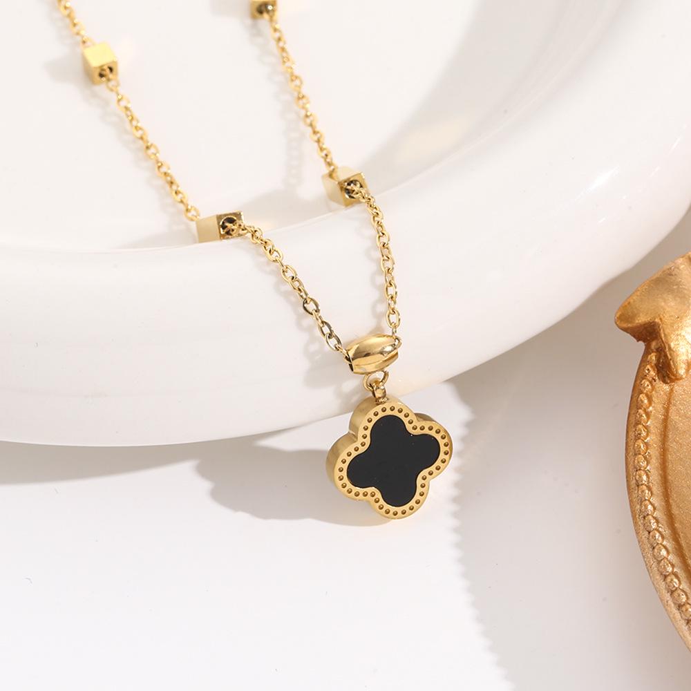 Elegant Gold-Plated Chinese-Style Four-Leaf Clover Necklace with Imitation Hetian Jade Pendant for Women