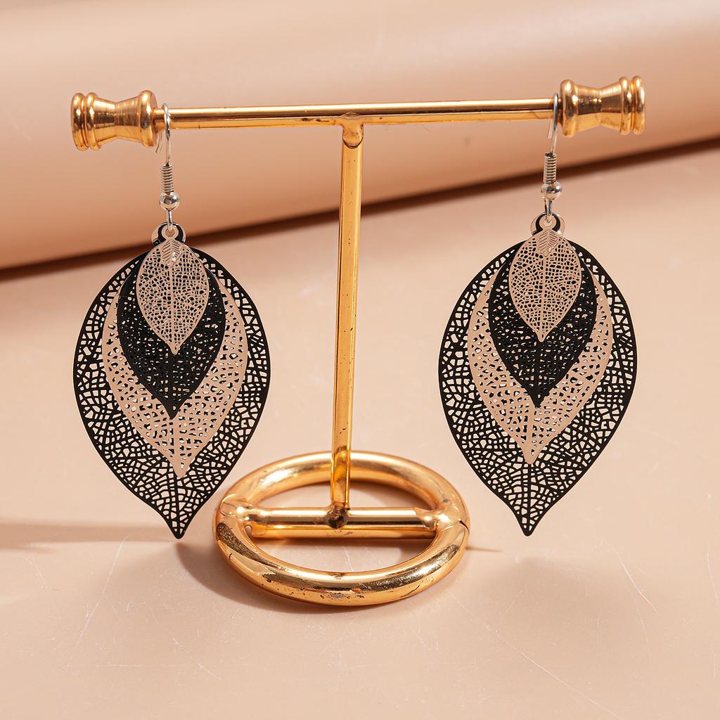 Multi-layered Hollow Leaf Ear Hooks, Dark Style Earrings, High-end Simple Earrings