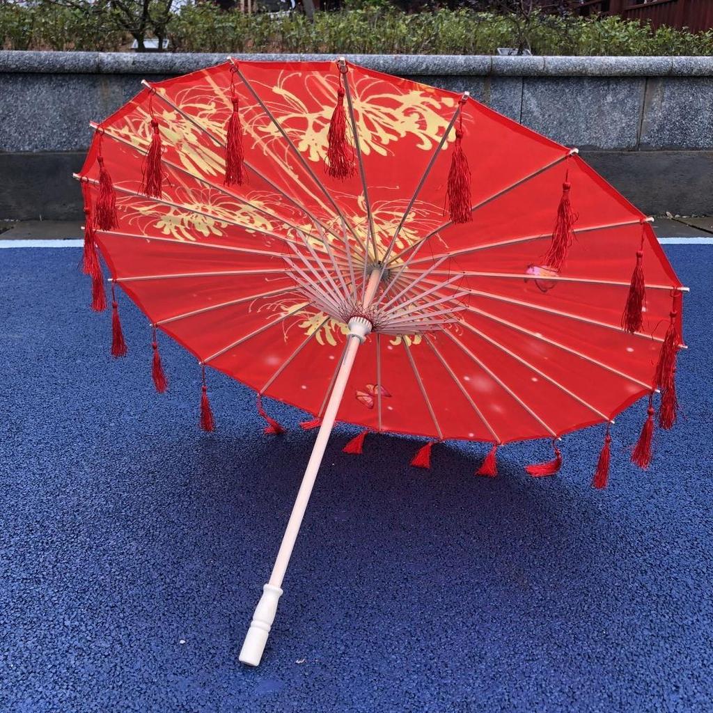 Traditional Hanfu Umbrella with Tassels for Women's Costumes and Children's Photoshoots