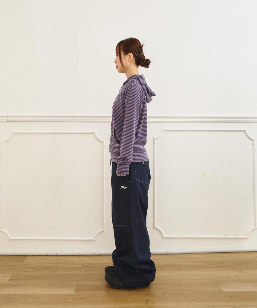 Tansanmageunesyum Juyoung X Carbonated Cotton Wide Star Stud Pants (Navy)
