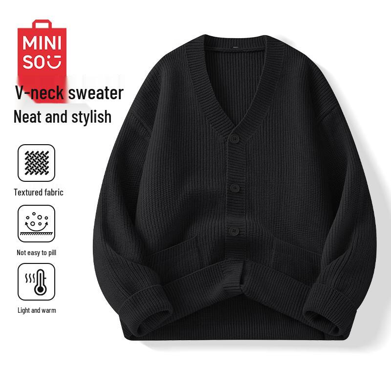 

MINISO Men s V-neck Knitted Cardigan XL