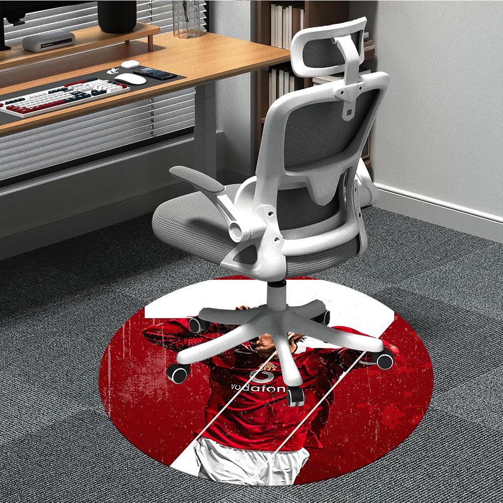 

1pcFootball Cristiano Ronaldo Office Round Area Rug, Indoor Mat Suitable For Office, Under Office Chairs Bedroom Living Room Home Decor, Room Deco16 80cm by 80cm