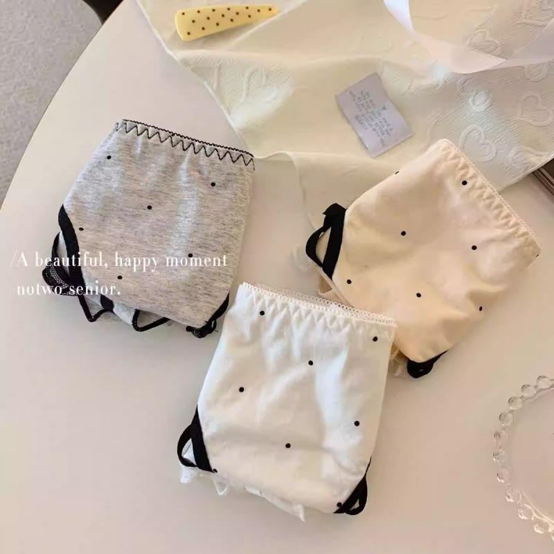 Female Summer New Style Sexy Lace Edge Sweet Old Style Small Wave Point Briefs