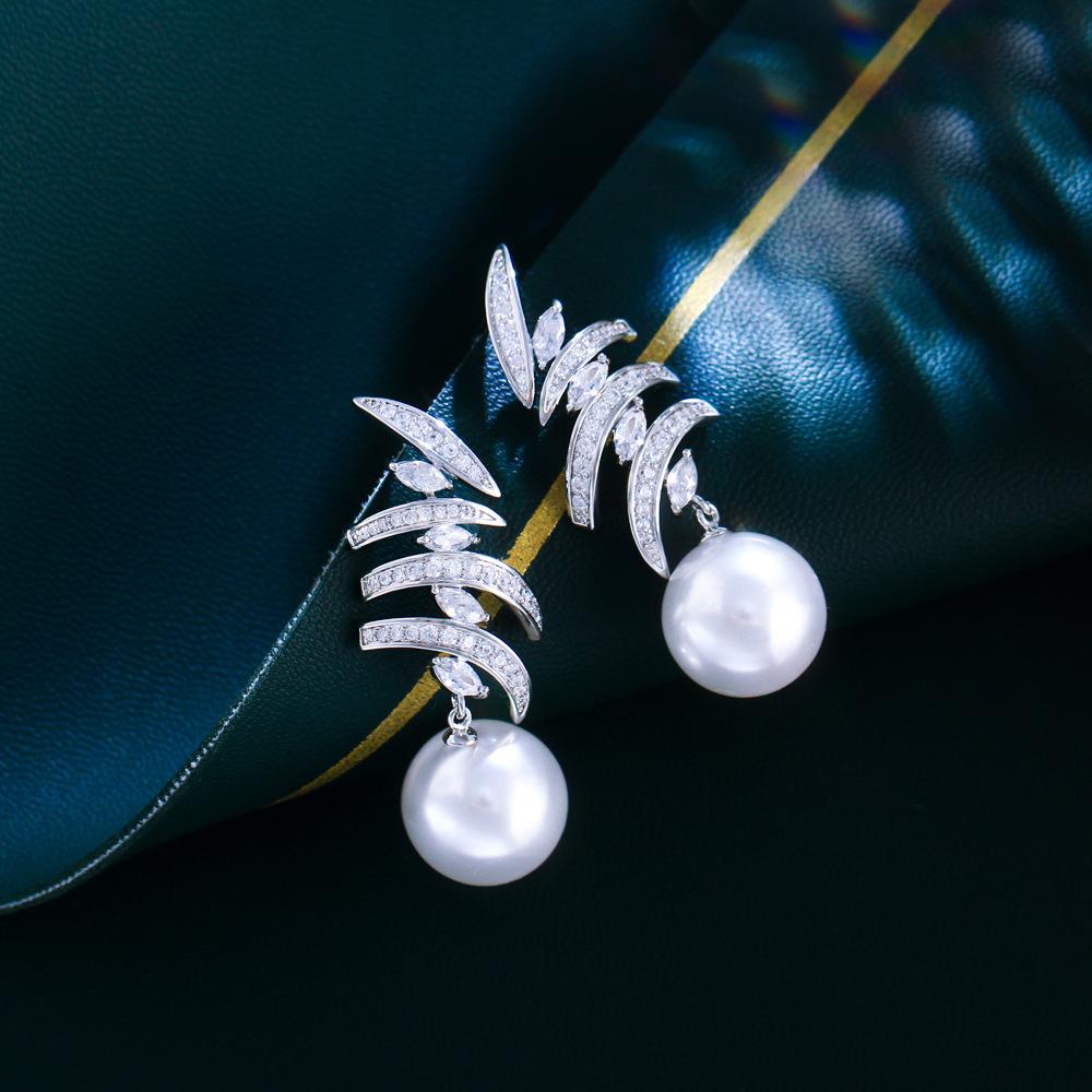 Light Luxury Celebrity High-End Zircon Inlaid Earrings Multi-Layer Geometric Lines Full Of Diamonds Pearl Earrings