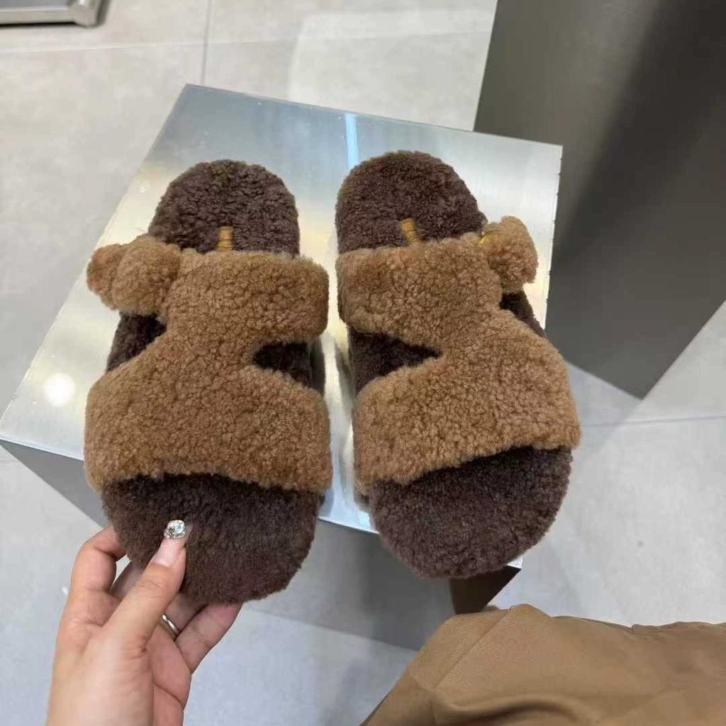 Fluffy Slippers Women's Winter Wear 2025 Autumn New Internet Celebrity Super Fire One-word Drag Fluffy Cotton Slippers Tide
