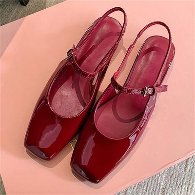 Mode Eilyken Hohe Qualität Lackleder Quadratische Spitze Damen Pumps Sandalen Mode Schnallenriemen Lässig Party Niedrige Absätze Damenschuhe