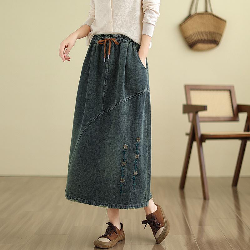 

Винтажная джинсовая юбка в стиле пэчворк с вышивкой, универсальная, свободная и стройнящая, повседневная А-силуэта, женская, 2025, новая XL