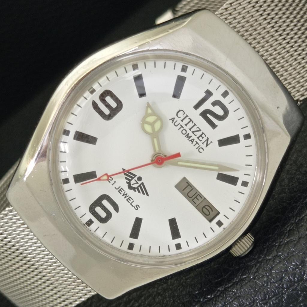 

ВИНТАЖНЫЕ МУЖСКИЕ ЧАСЫ CITIZEN AUTOMATIC 8200 JAPAN С БЕЛЫМ ЦИФЕРБЛАТОМ a500217-5 R151b-a500217