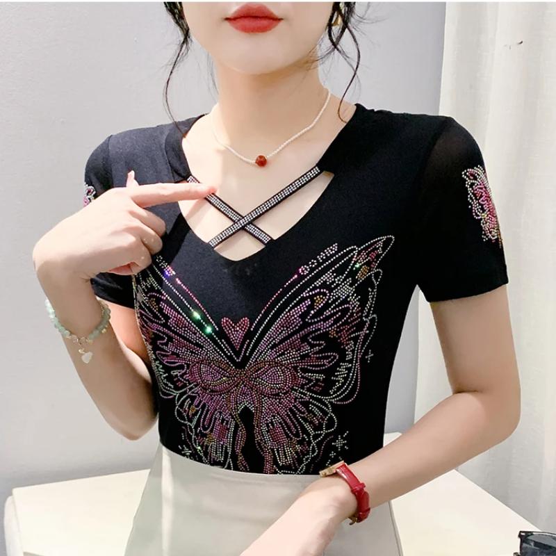 Haut Femme Sexy de Haute Qualité avec Design Croisé en V Débardeur Brillant Papillon Diamants Chauds Été Marque Féminine Élastique Slim T-shirts en Maille