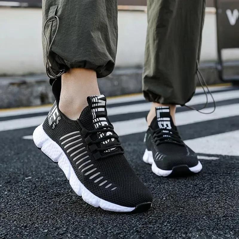 Running Shoes New Design Breathable Mesh Women Lightweight Cushioned Sole Sports Gym Outdoor Training Comfortable Sneakers