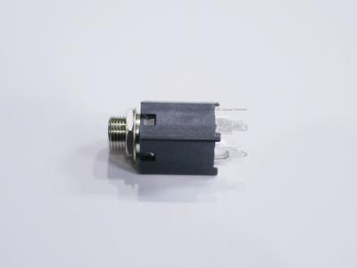 Krabicový stereo jack pre konektor typu SWITCHCRAFT Náš originálny produkt Pre efektové pedále a elektronickú prácu 6,35 mm #112BX (1 kus)