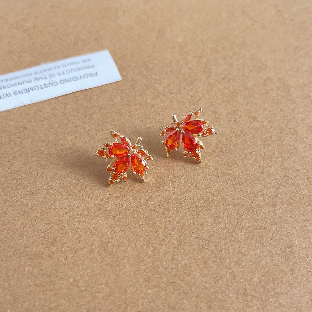 Elegant Retro Red Heart Pearl Earrings for Women - French Style Jewelry