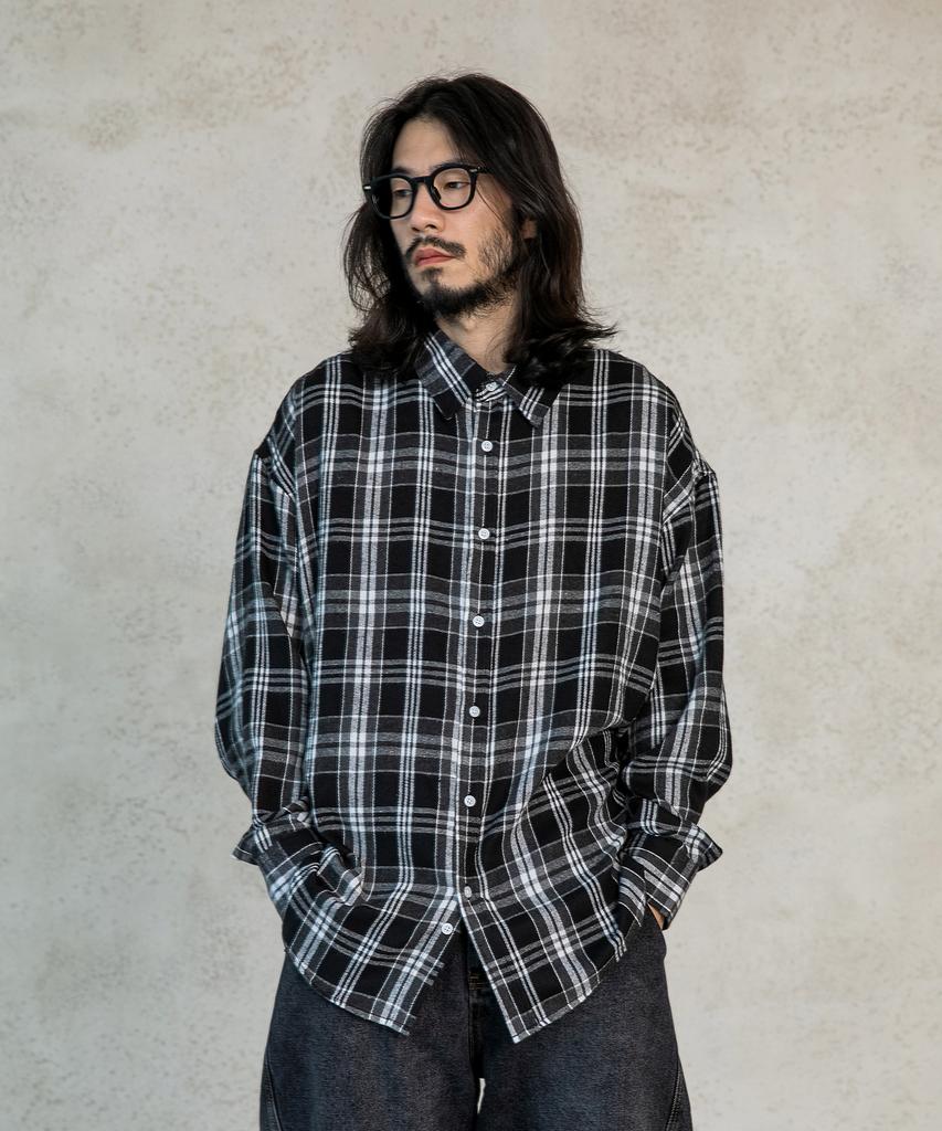RUGGED HOUSE Plaid Oversized Check Shirt 2 Colors