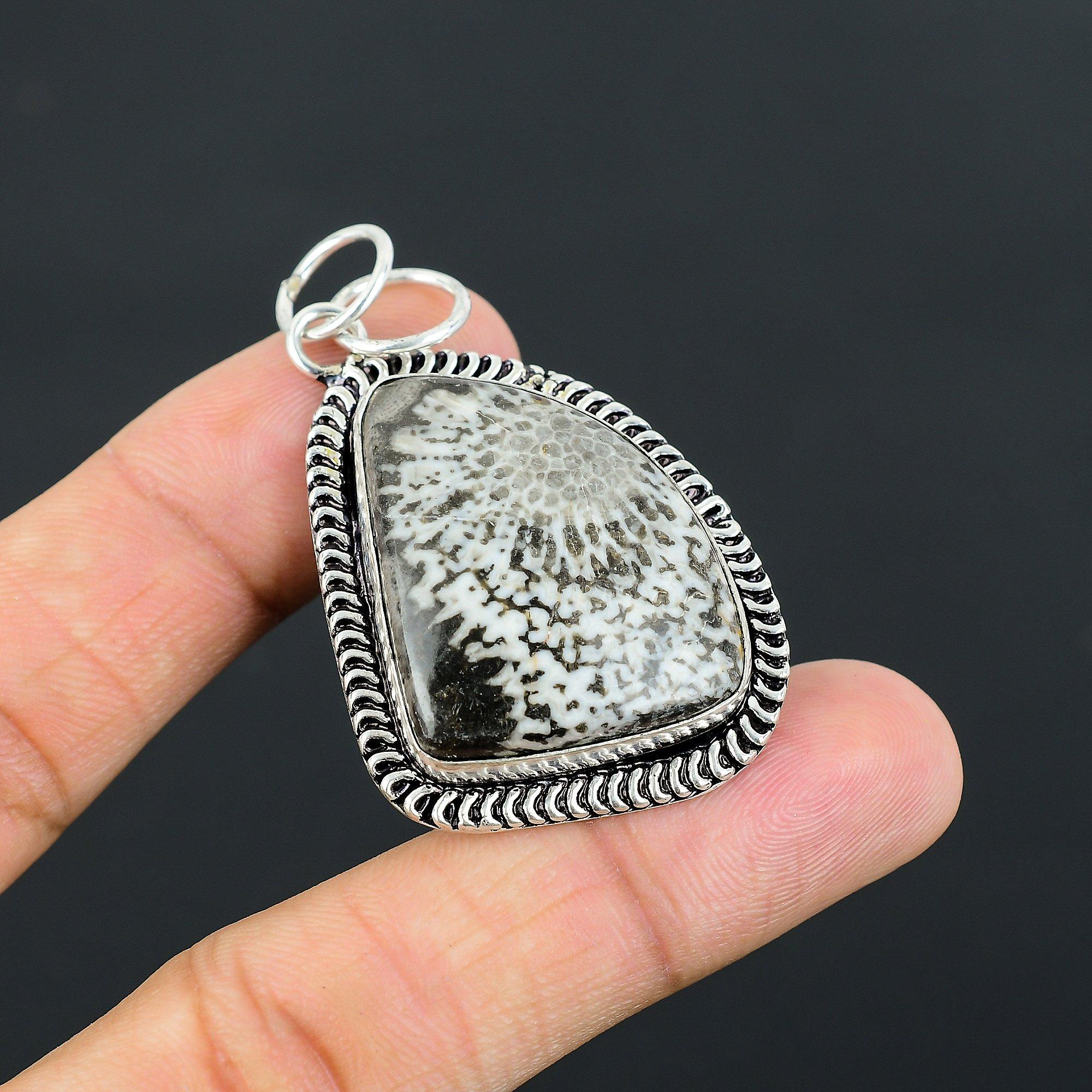 925 Silver Trillion Natural Stingray Coral Anniversary Bezel New Pendant Jewelry