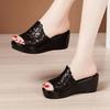Soft Leather Slippers 2024 New Thick Soled Summer One-piece Comfortable and Versatile Sponge Cake Women's Shoes Anti Slip Outdoor Slippers