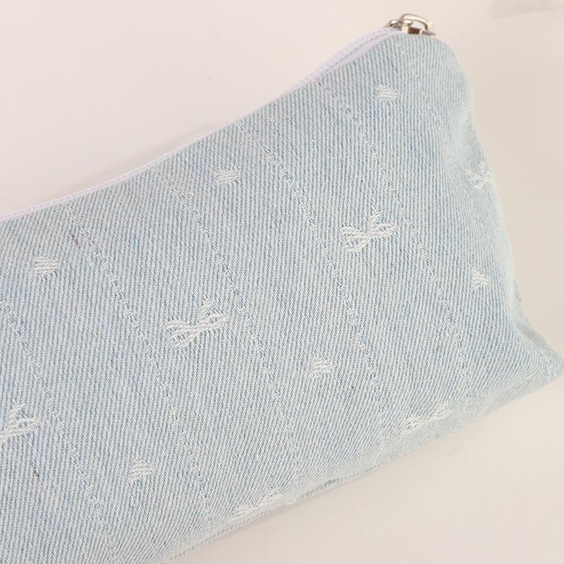 Aesthetic Floral Lace Pencil Case for Girls Large Capacity Makeup Bag with Zipper Cute Ins Style School Organizer Pen Holder